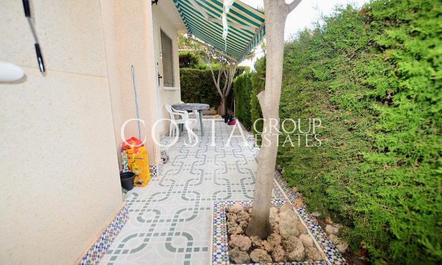 Odsprzedaż - Willa -
Orihuela - Punta Prima