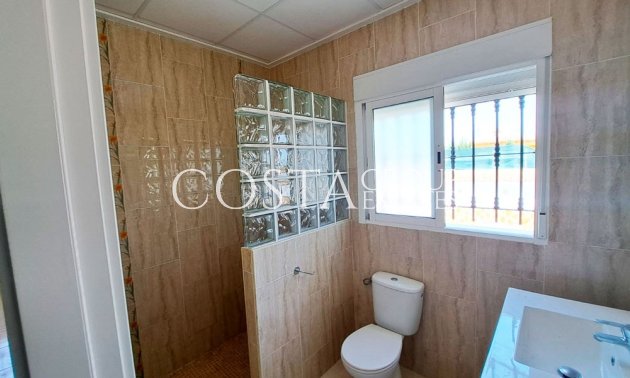 Herverkoop - Villa -
Catral - Catral - Country