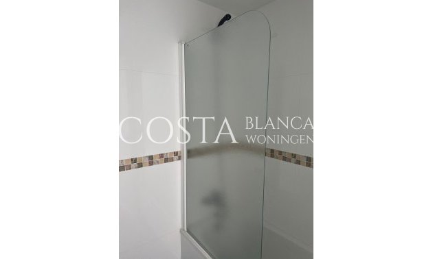 Nowy budynek - Apartament -
Calpe