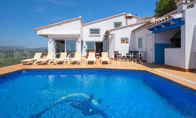 Resale - Villa -
Teulada - Moraira
