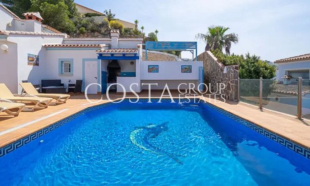 Resale - Villa -
Teulada - Moraira