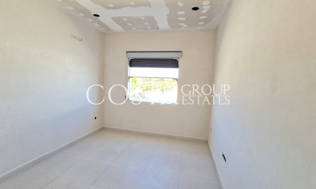 Resale - Villa -
Pinoso - Pinoso Centro