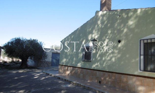 Revente - Villa -
Yecla - Yecla Centro