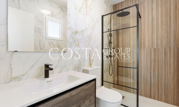 Odsprzedaż - Willa -
Torrevieja - El Chaparral