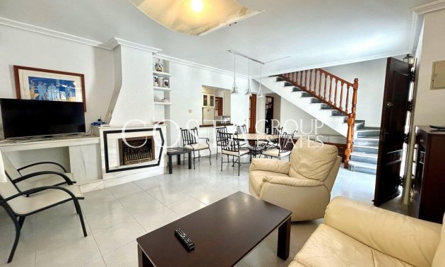 Herverkoop - Villa -
Orihuela - La Zenia