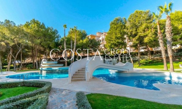 Resale - Apartments -
Orihuela - Orihuela Costa