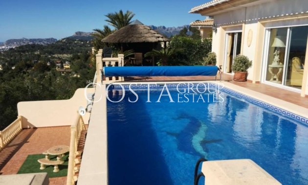 Resale - Villa -
Teulada - Moraira