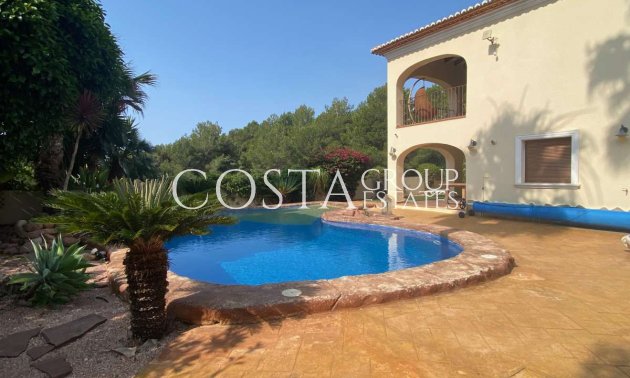 Odsprzedaż - Willa -
Teulada - Moraira