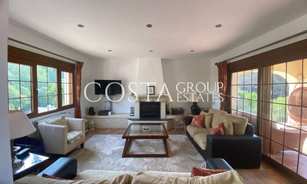 Odsprzedaż - Willa -
Teulada - Moraira