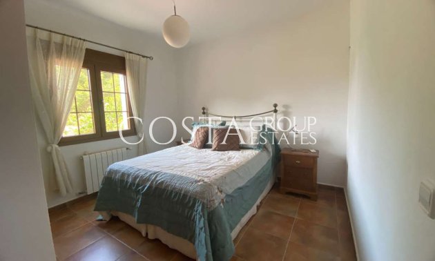 Odsprzedaż - Willa -
Teulada - Moraira