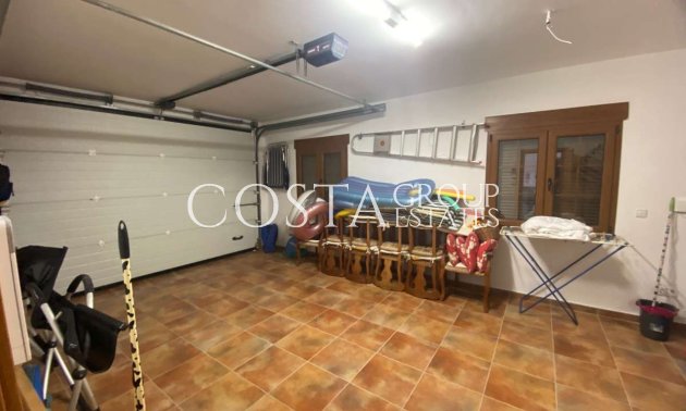 Odsprzedaż - Willa -
Teulada - Moraira