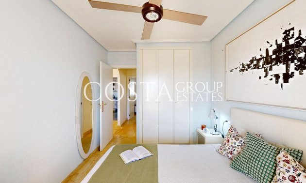 Resale - Apartments -
Orihuela - Campoamor