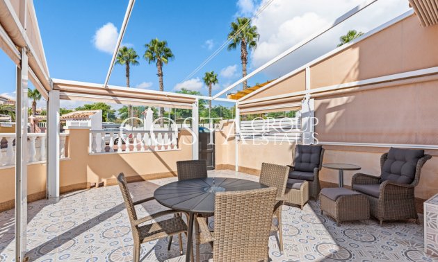 Resale - House -
Torrevieja - Torrevieja Centro