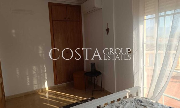 Revente - Villa -
Fortuna - El Reloj