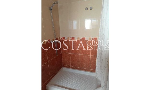 Revente - Villa -
Fortuna - El Reloj