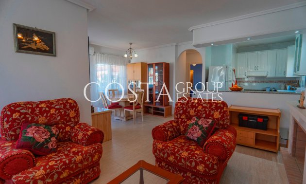 Revente - Villa -
Urbanización El Raso