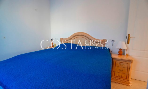 Revente - Villa -
Urbanización El Raso