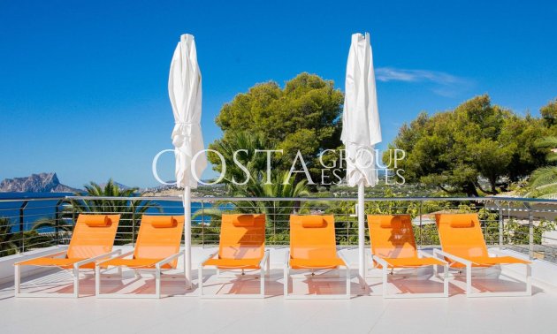 Odsprzedaż - Willa -
Teulada - Moraira