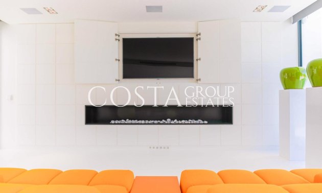 Odsprzedaż - Willa -
Teulada - Moraira