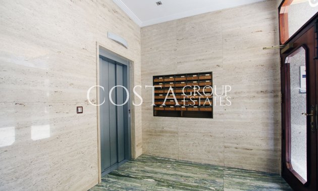 Herverkoop - Apartments -
Alicante City - Alicante City Centro