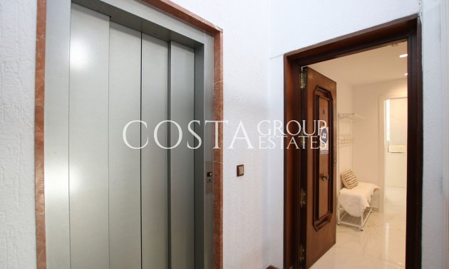 Herverkoop - Apartments -
Alicante City - Alicante City Centro