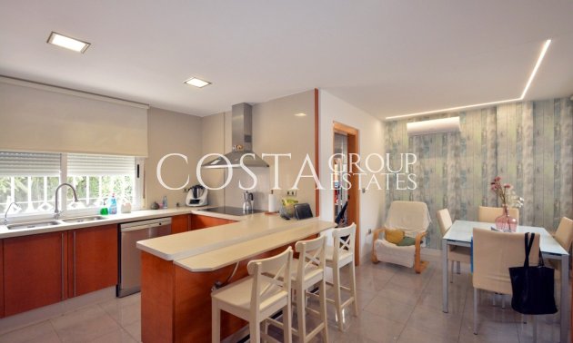 Revente - Villa -
Almoradí - Almoradi Centro