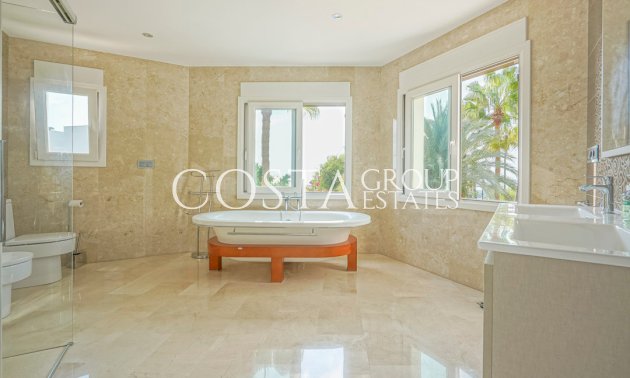 Herverkoop - Villa -
Benissa - Benissa Centro