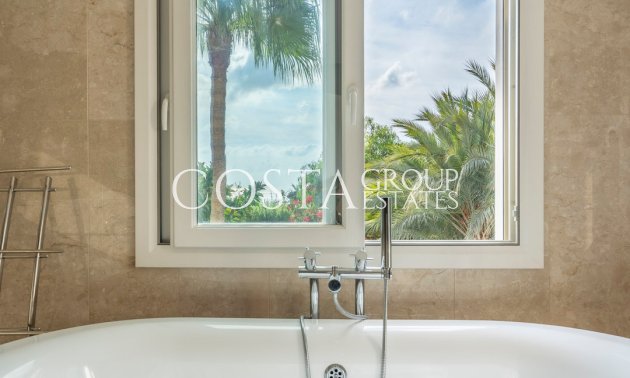 Herverkoop - Villa -
Benissa - Benissa Centro