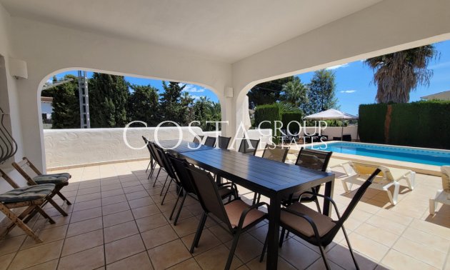 Resale - Villa -
Teulada - Moraira