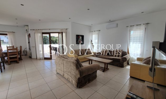 Resale - Villa -
Teulada - Moraira