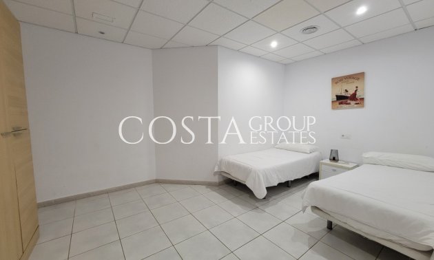 Resale - Villa -
Teulada - Moraira