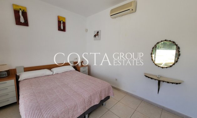 Resale - Villa -
Teulada - Moraira