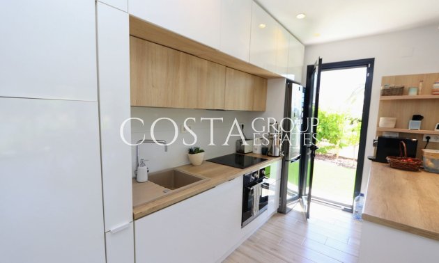 Odsprzedaż - Willa -
Orihuela - La Zenia