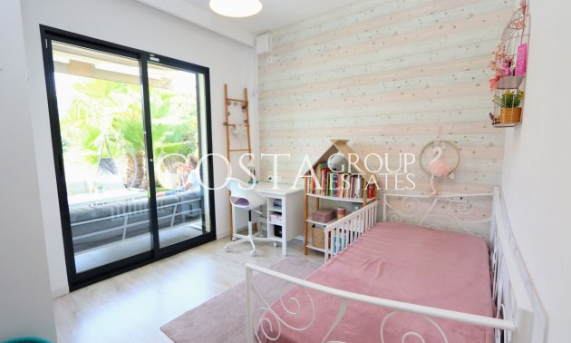 Odsprzedaż - Willa -
Orihuela - La Zenia