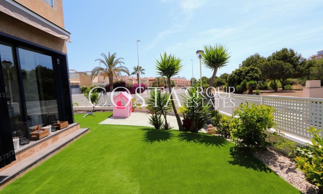 Odsprzedaż - Willa -
Orihuela - La Zenia