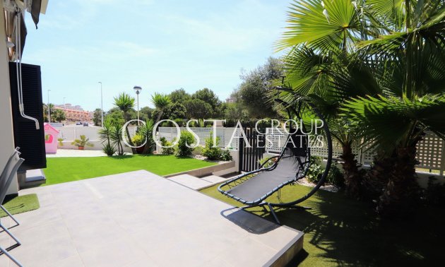 Odsprzedaż - Willa -
Orihuela - La Zenia