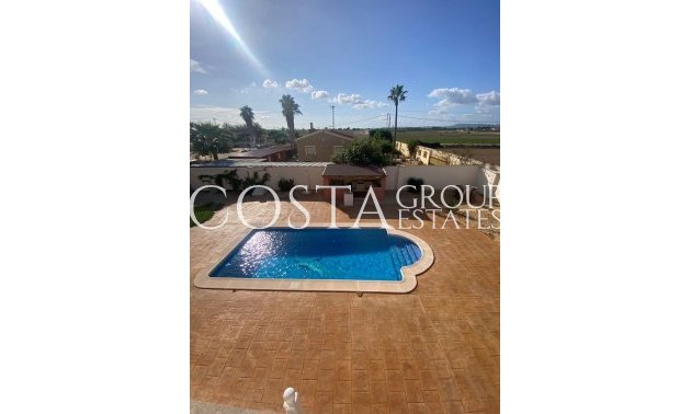 Revente - Villa -
Catral - Catral Centro