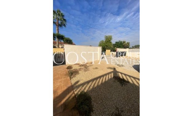 Revente - Villa -
Catral - Catral Centro