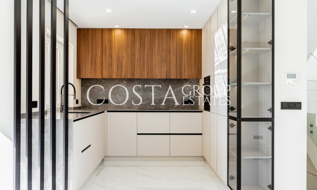 Herverkoop - Villa -
Rojales - Rojales Centro