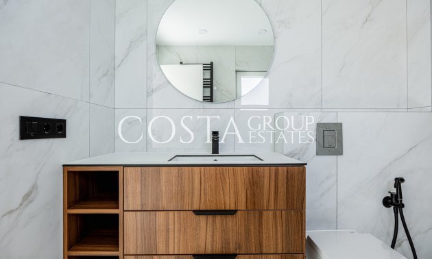 Herverkoop - Villa -
Rojales - Rojales Centro