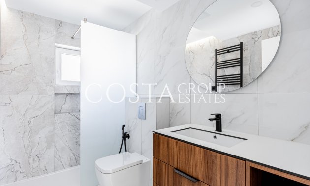 Herverkoop - Villa -
Rojales - Rojales Centro