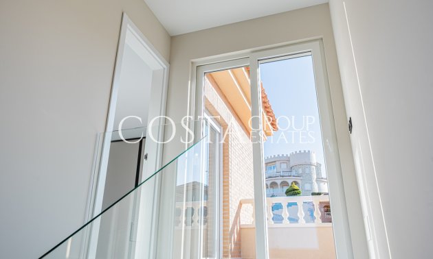 Herverkoop - Villa -
Rojales - Rojales Centro