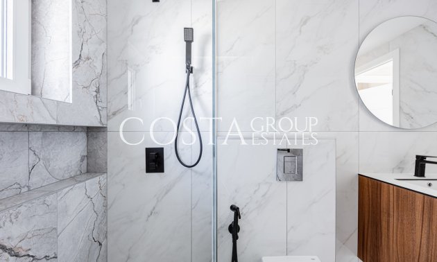 Herverkoop - Villa -
Rojales - Rojales Centro