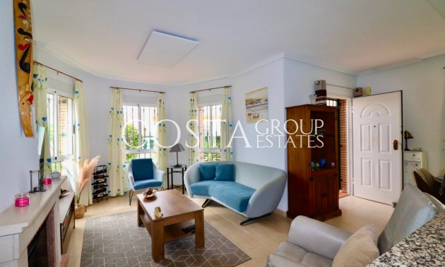 Revente - Villa -
Urbanización El Raso