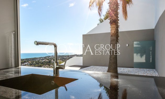 Resale - Villa -
Teulada - Moraira