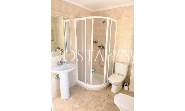 Resale - House -
Orihuela - Villamartin