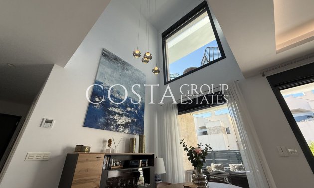 Herverkoop - Villa -
Los Montesinos - Los Montesinos Centro