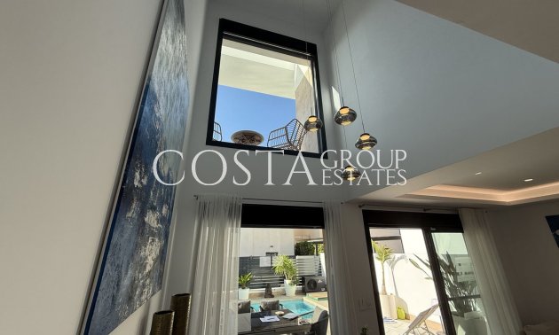 Herverkoop - Villa -
Los Montesinos - Los Montesinos Centro