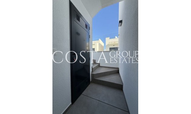 Herverkoop - Villa -
Los Montesinos - Los Montesinos Centro