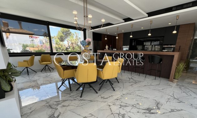 Odsprzedaż - Willa -
Orihuela - Orihuela Costa